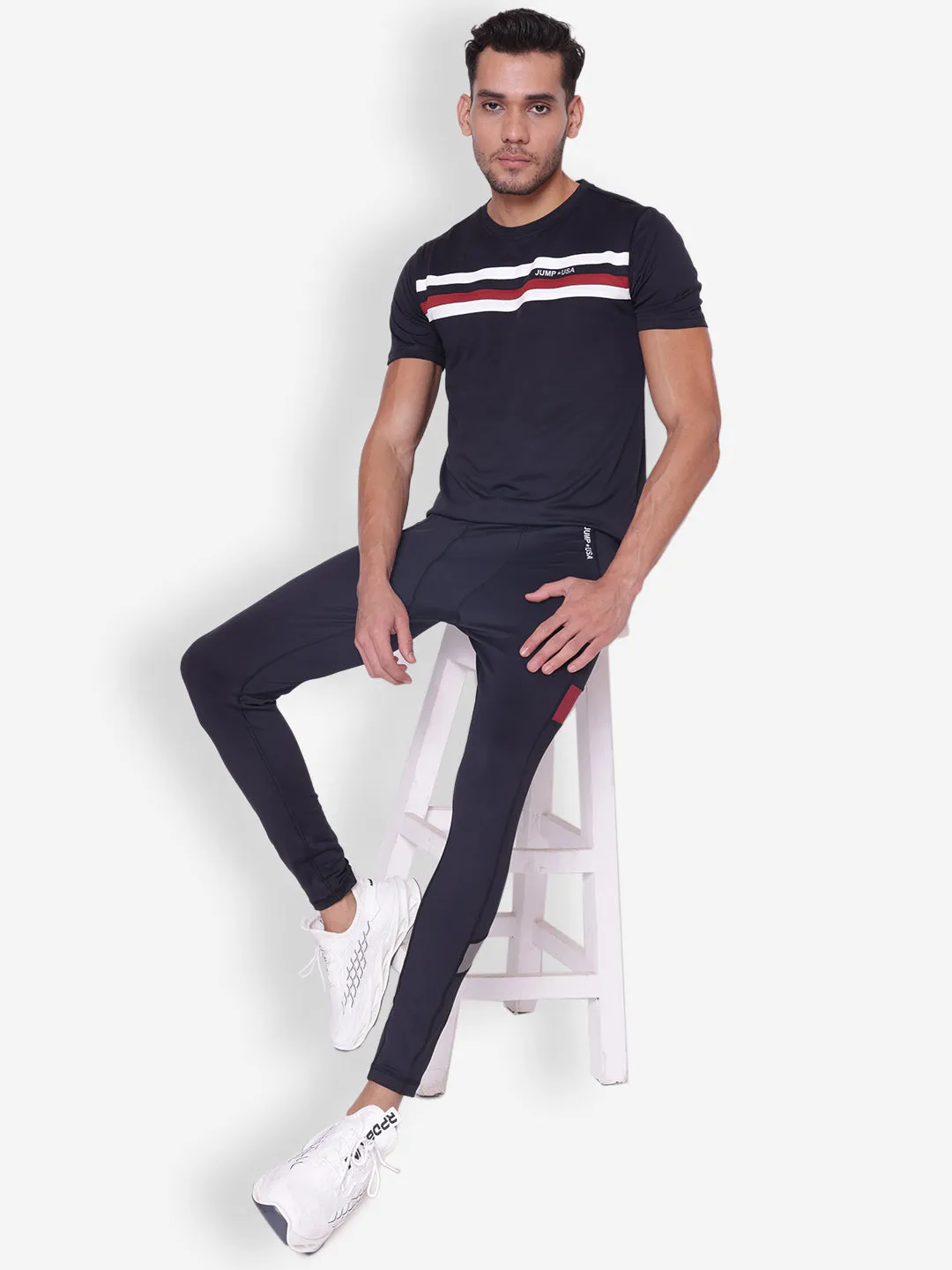 JUMP USA Mens Black Round Neck T-shirt