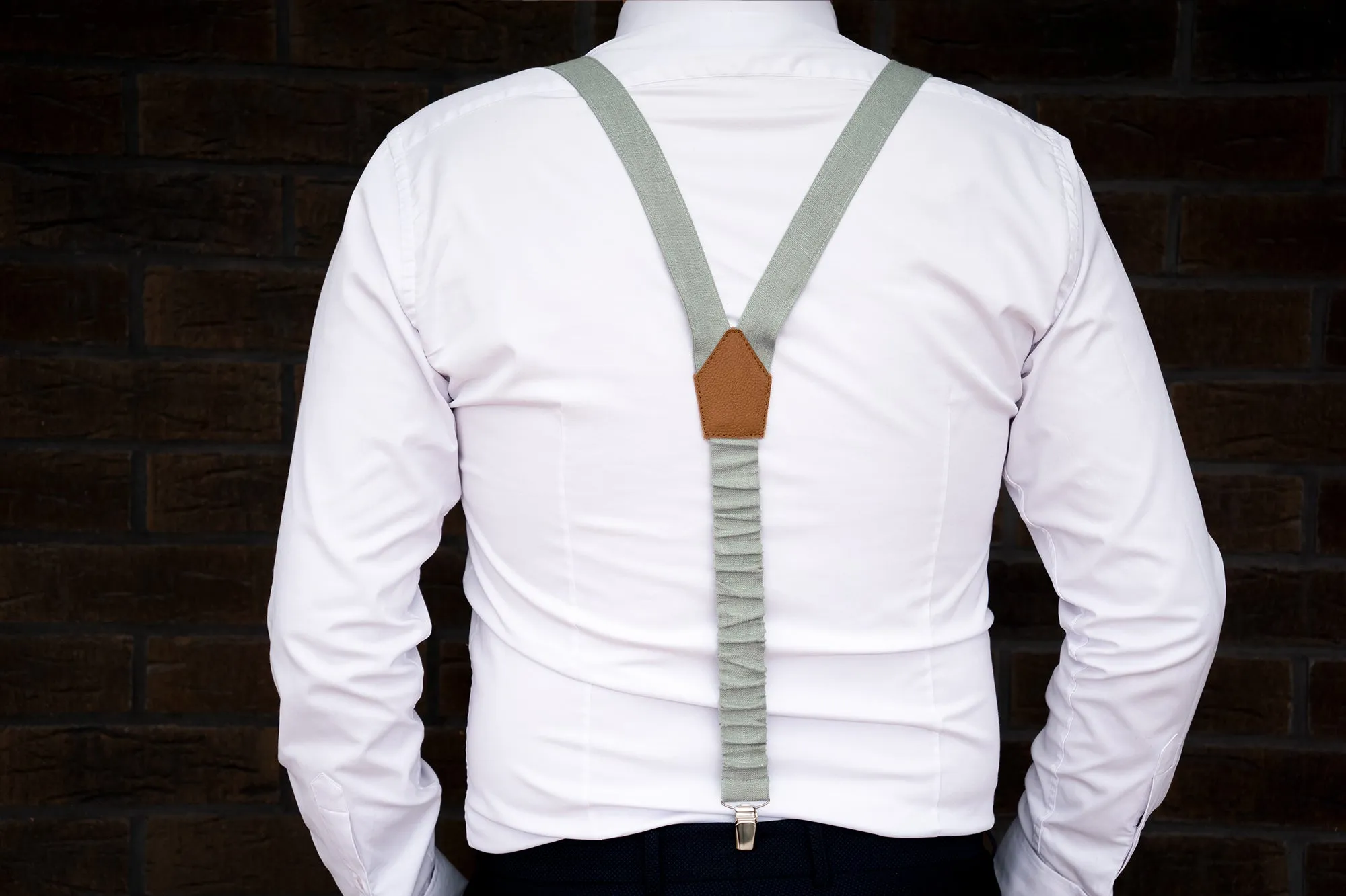 Pre tied Red Groomsmen ties for wedding