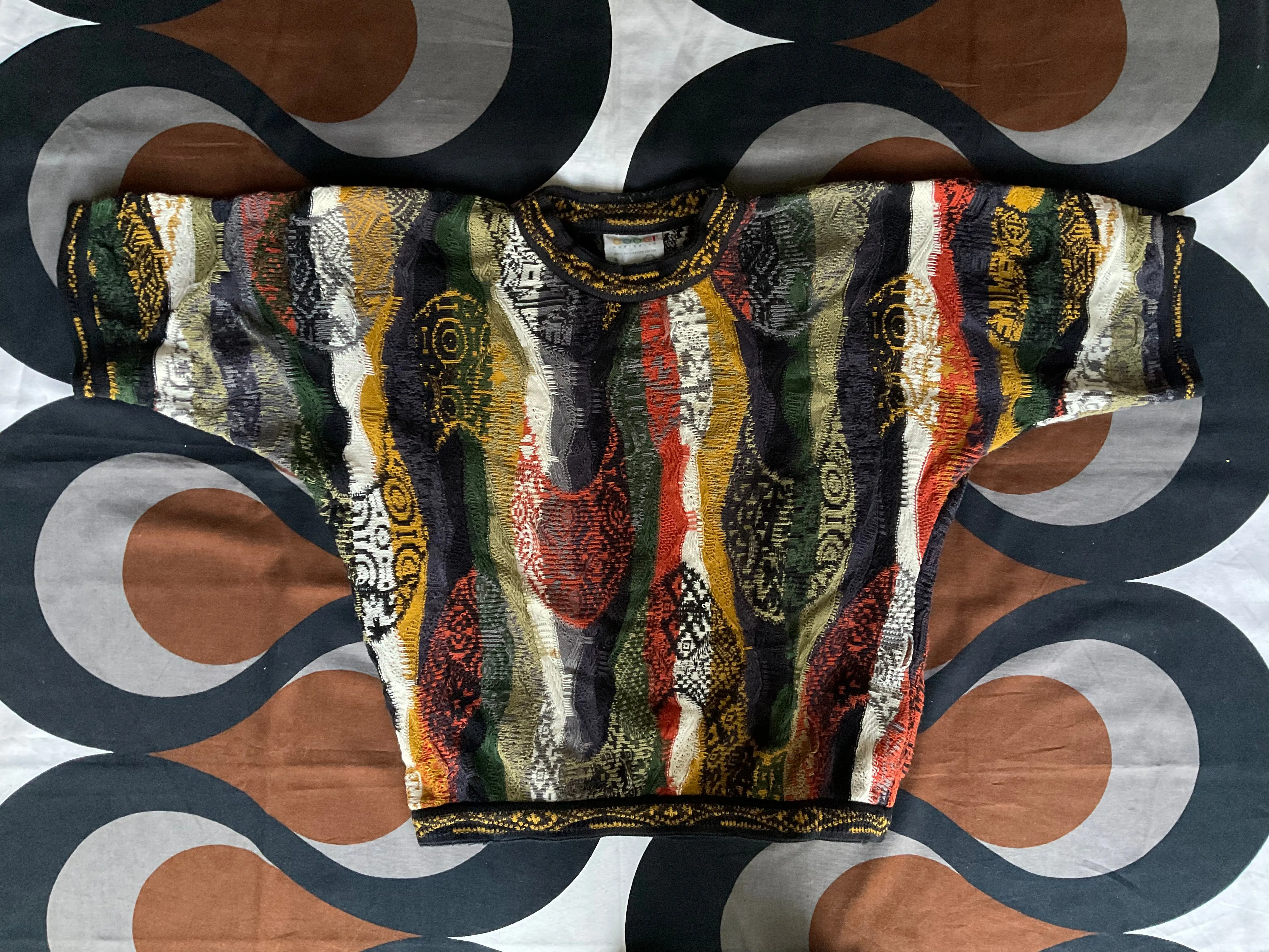 Vintage COOGI 3D-knitted cotton short-sleeve jumper, Small.