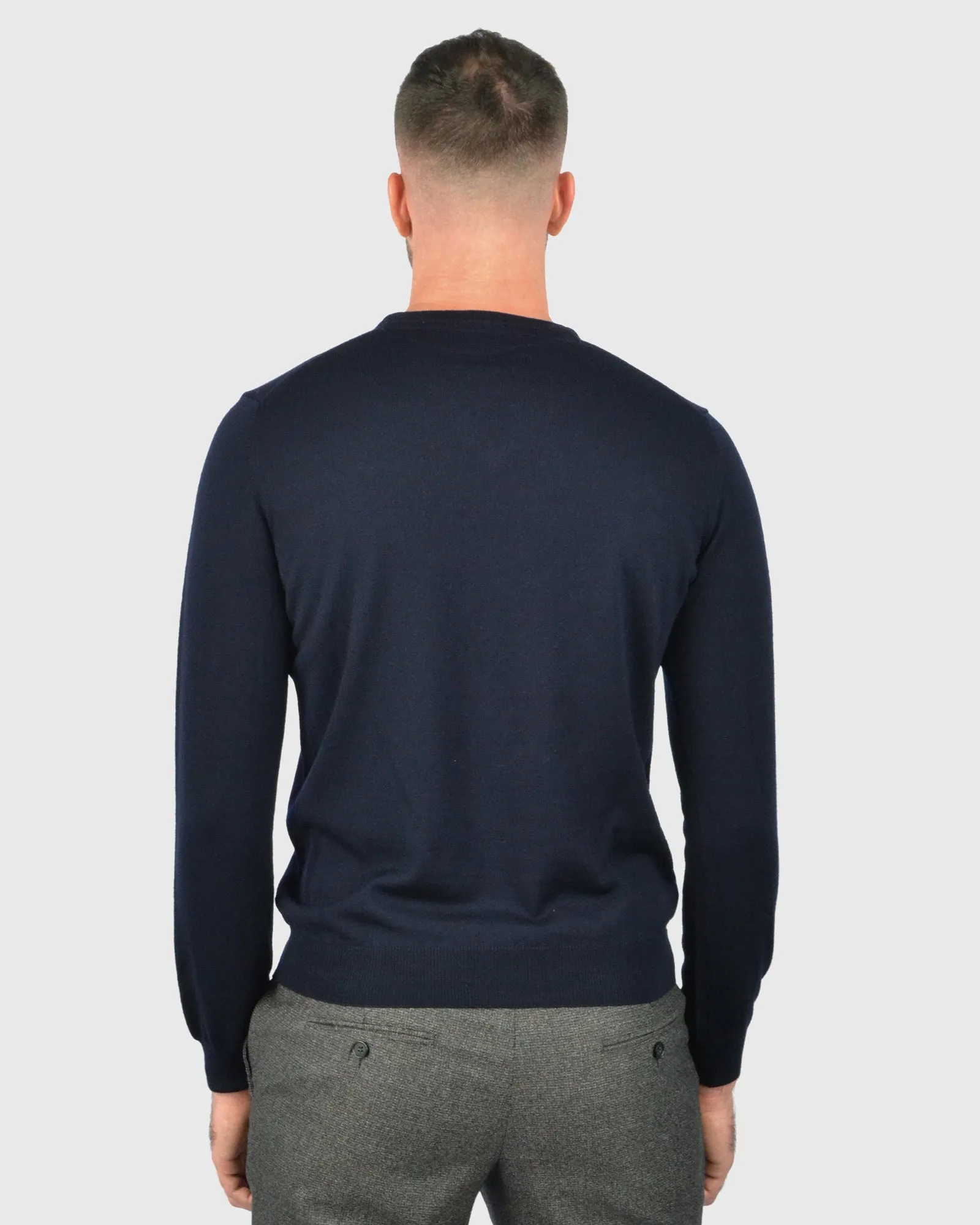 VISCONTI W23V NAVY WOOL V-NECK SWEATER